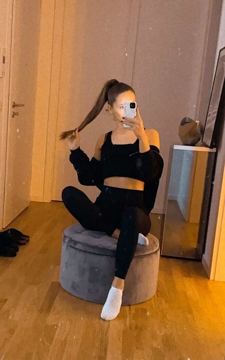 Olgaptko_ perfect model img