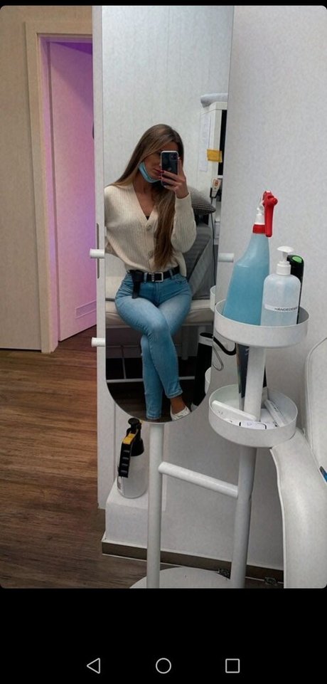 Olgaptko_ top model image