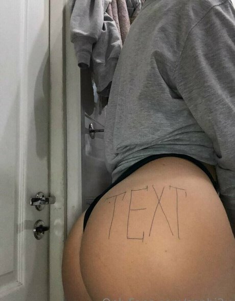 sophi2u porn model image