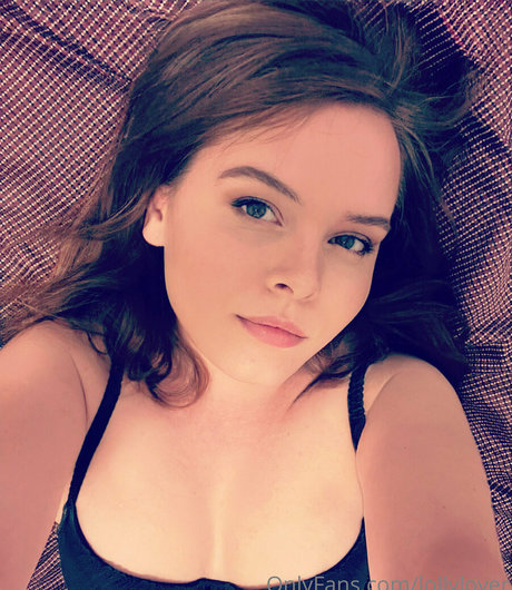 lollylover pretty pornstar photos