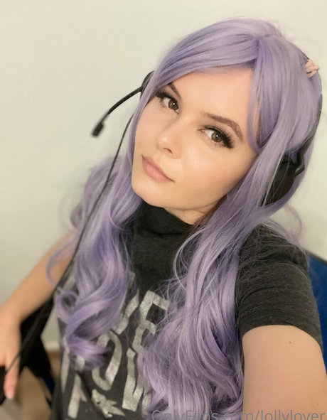 lollylover erotic model archive