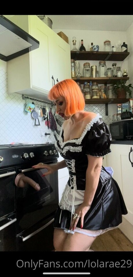 lolarae29 pornstar image