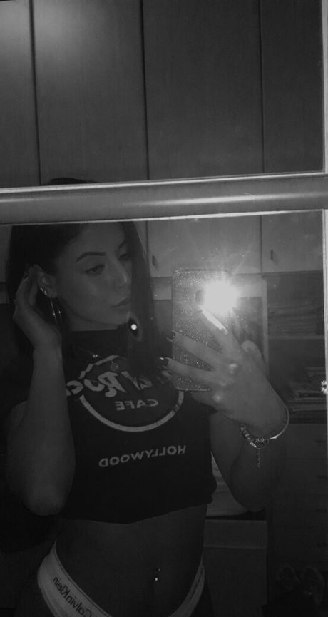 marzia bonelli model perfect img