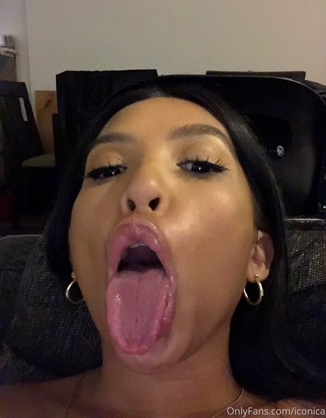 iconica nice actress pictures