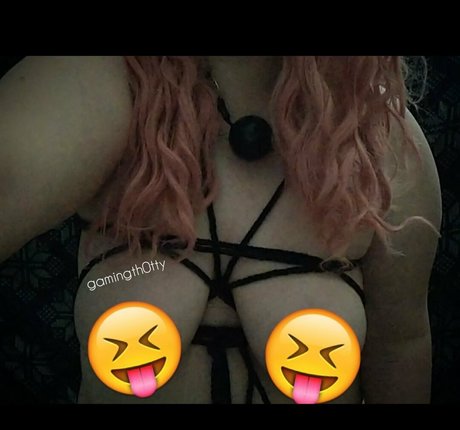 gamingth0ttyfree model hd photos