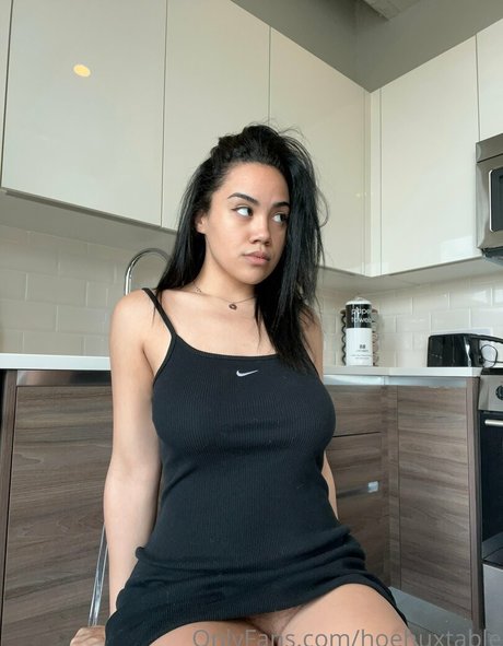 hoehuxtable beautiful pornstar gallery