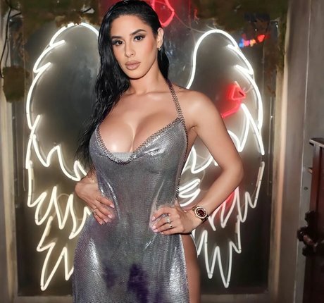 Jasleen Brar pornstar hot pic