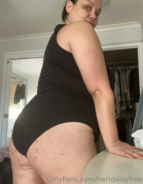 hartdaisyfree nude star gallery