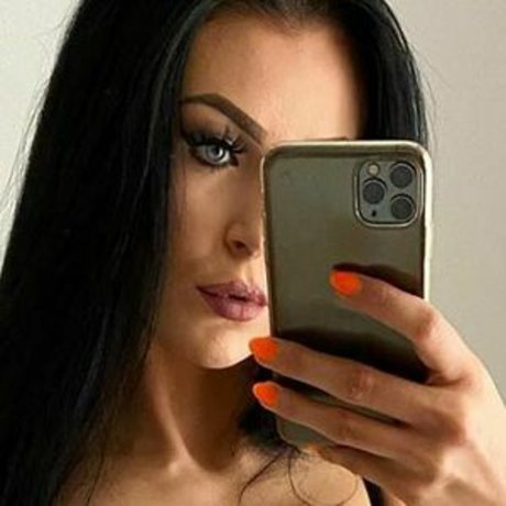 Selina Fox star perfect pictures