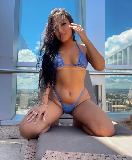 Gyovanna Reis model exclusive picture