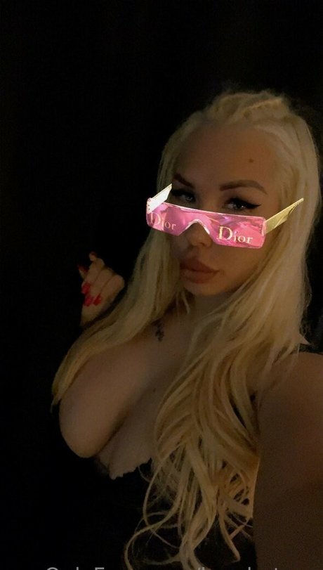 Kyra Hot sex star archive