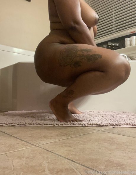 thetoekitten best model pics