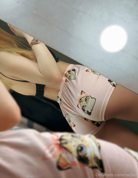 zachec sexy star pictures