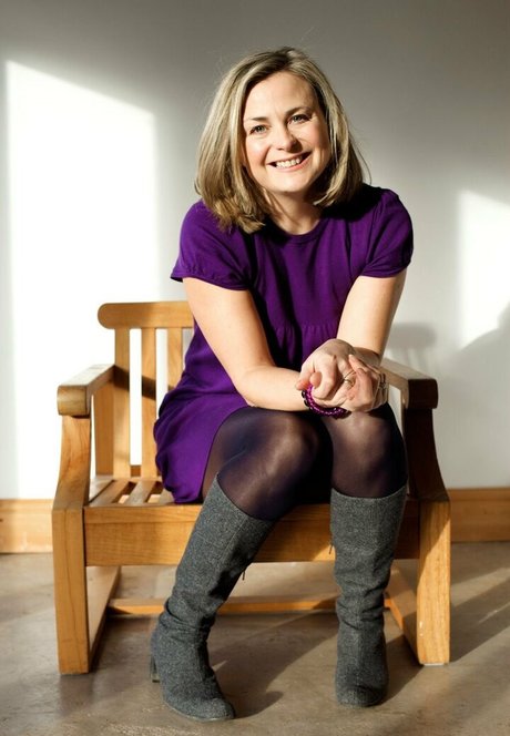 Philippa Forrester xxx model pic