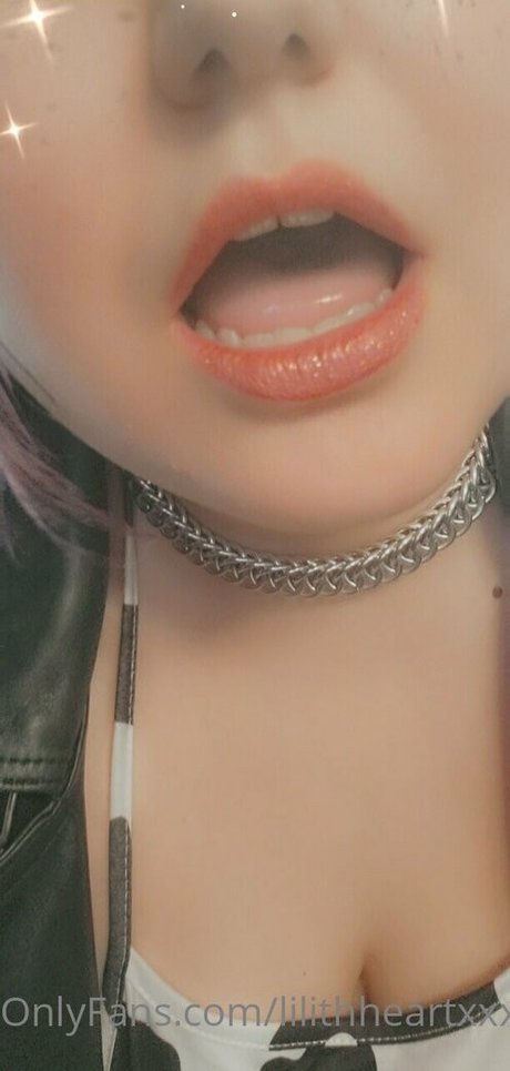 lilithheartxxx sexy model photo