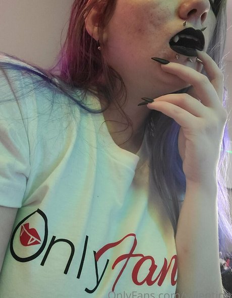 vylentine sex actress images