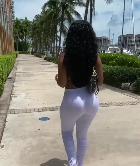 Chinese Kitty star hot pictures