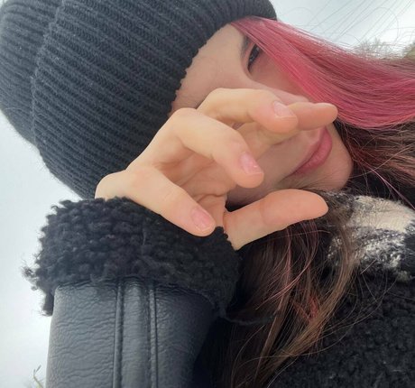 Alicehudson star erotic pic