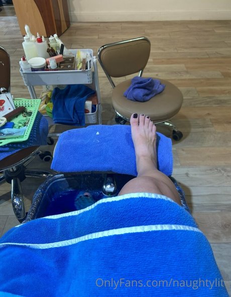 naughtylite nice model pictures