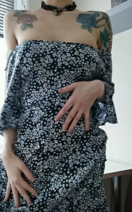 elenahug pretty star photo