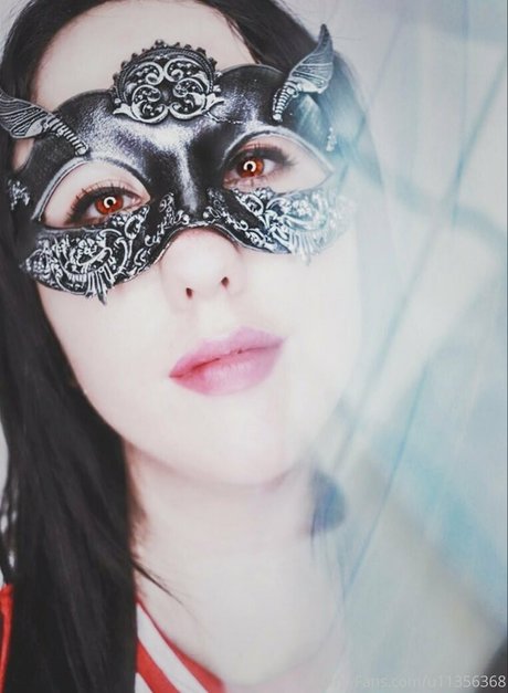 gothickitti xxx model photo