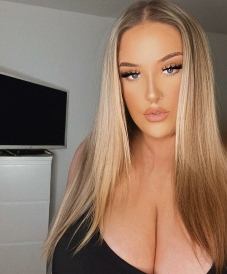 emss x exclusive model galleries