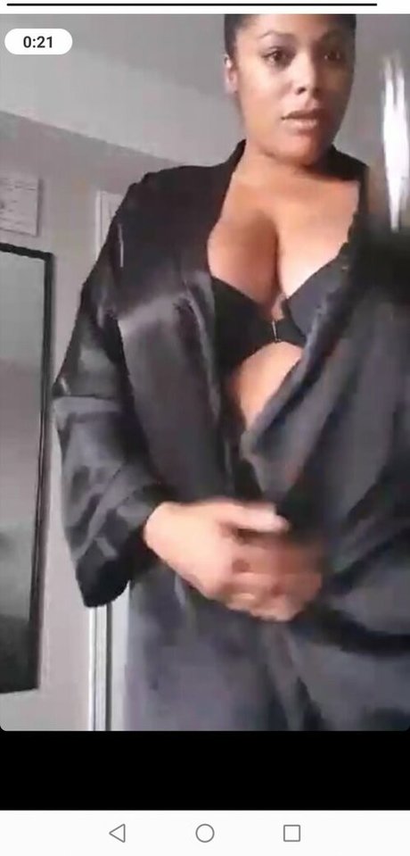 Clara Marie beautiful star img