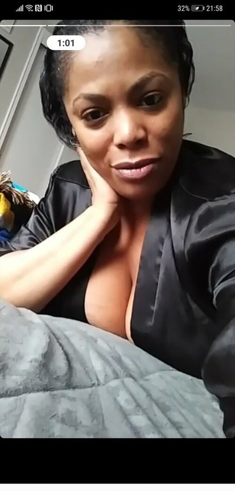 Clara Marie free pornstar photos