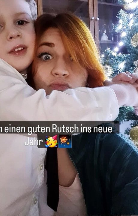 Caroline Haas pornstar sex pics