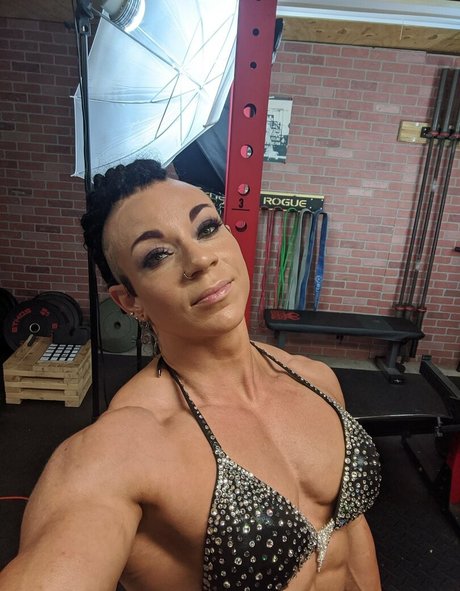 Angela Yeo star nudes pictures