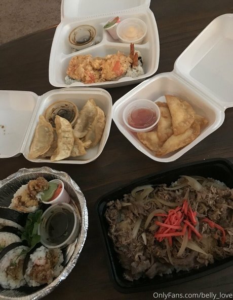 belly love model nice photo