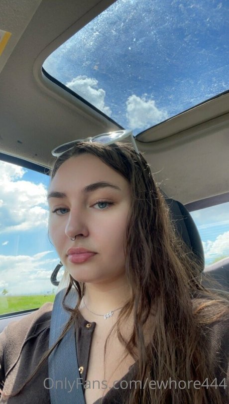 ewhore444 high quality pornstar photos