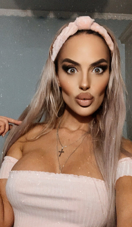 ellissexton pornstar art pic