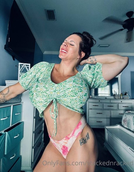 stackednracked pornstar photos