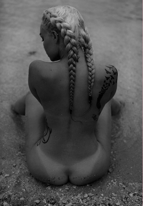 Krissy Mechelle nude star pic