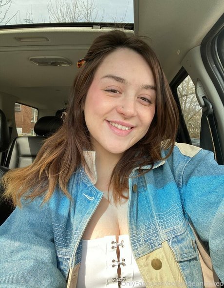 bellajadeunlocked perfect actress gallery