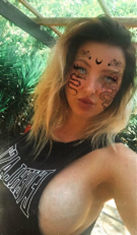 Annie Anarchy pornstar nice archive