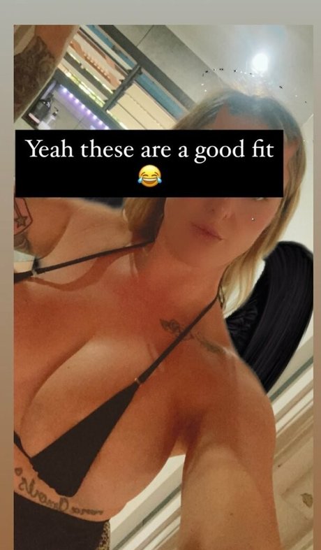 Annie Anarchy perfect star pictures