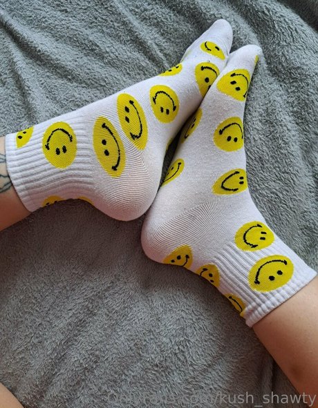 kush shawty hot model pics