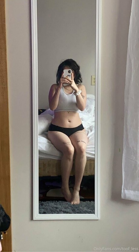 toof less porn star pic