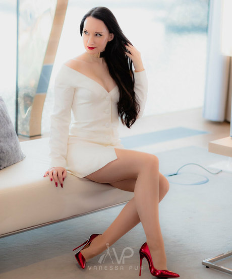 vanessapur pornstar sexy galleries