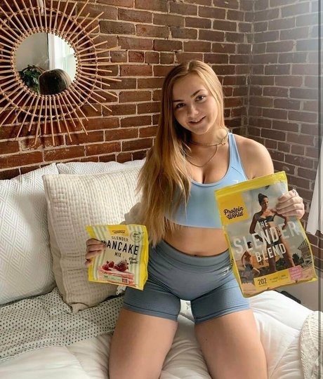 Marina Brooks Profile pic