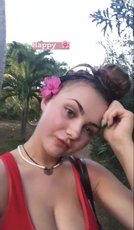 Marina Brooks nudes pornstar pic