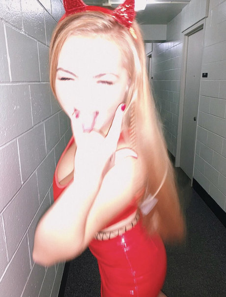 Marina Brooks best model pictures