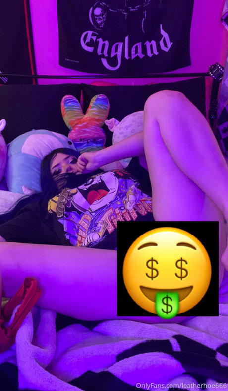 leatherhoe666 star nude image