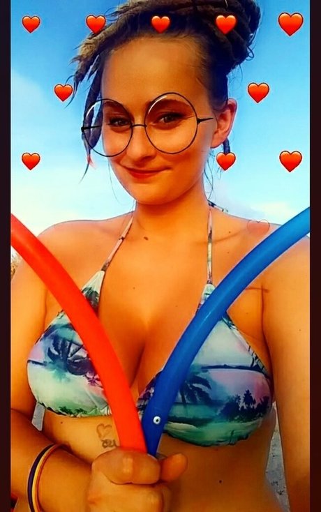 headyh00per xxx star galleries