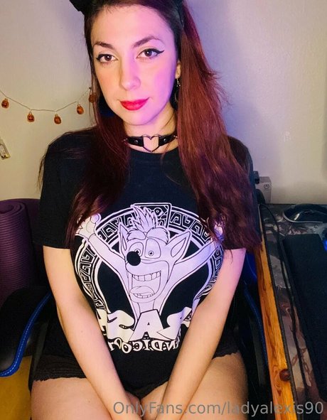 ladyalexis90 naked pornstar photos