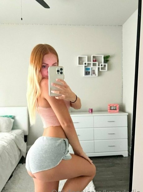 krazykylie sex actress image