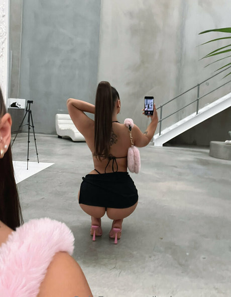 iesha mareee model beautiful image