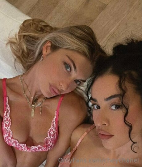 cheychanel star erotic photos